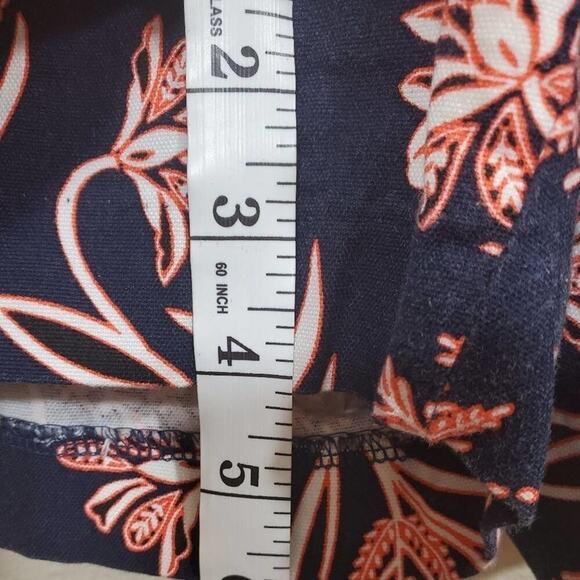 BANANA Republic tropical navy frond jacquard shorts size 8 - Picture 4 of 7